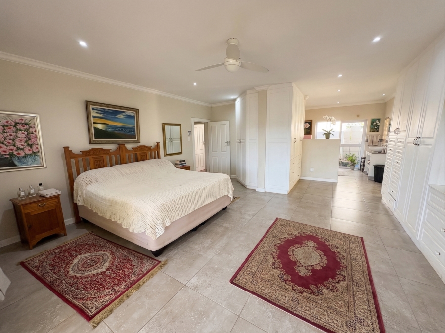 4 Bedroom Property for Sale in Nahoon Beach Eastern Cape